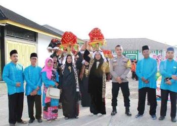 Arak Dulang Semarakkan Alek Khatam Qur’an Masjid Jamie’ Panyakalan