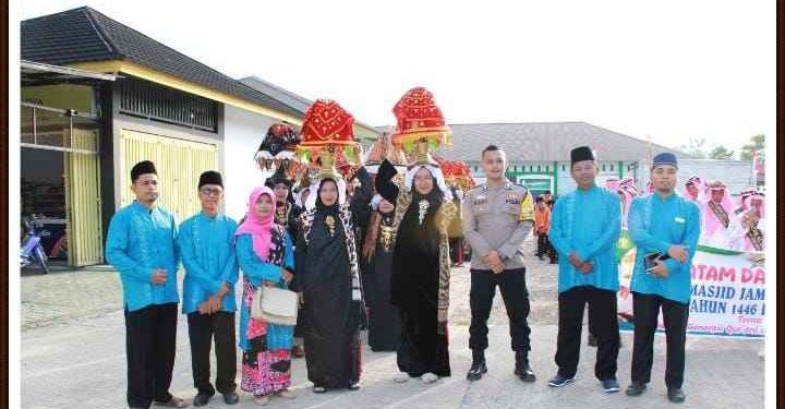 Arak Dulang Semarakkan Alek Khatam Qur’an Masjid Jamie’ Panyakalan