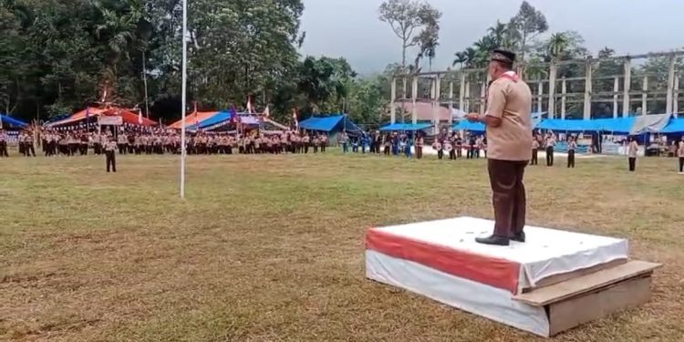 WALI NAGARI SARIAK ALAHAN TIGO MEMBUKA JAMBORE PRAMUKA