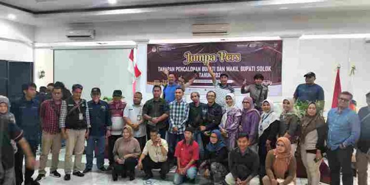 KPU Kabupaten Solok Gelar Jumpa Pers Tahapan Pencalonan Bupati dan Wakil Bupati Solok Tahun 2024