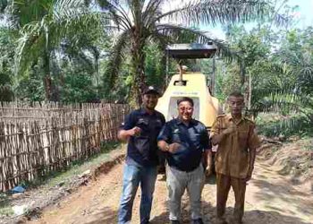 Desa Srikembang Dapat Aliran Dana CSR PTPN 4 Regional 7