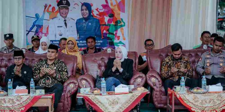 Turnamen Volly Ball Koto Sani Cup I 2024 , di hadiri oleh Ketua TP- PKK Kabubaten Solok