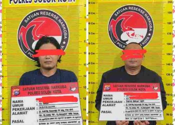 Selang 1 Hari, Tim Satresnarkoba Polres Solok Kota Kembali Meringkus 2 Orang Diduga Penyalah Gunaan Narkoba Di Sebuah Rumah Banda Balantai