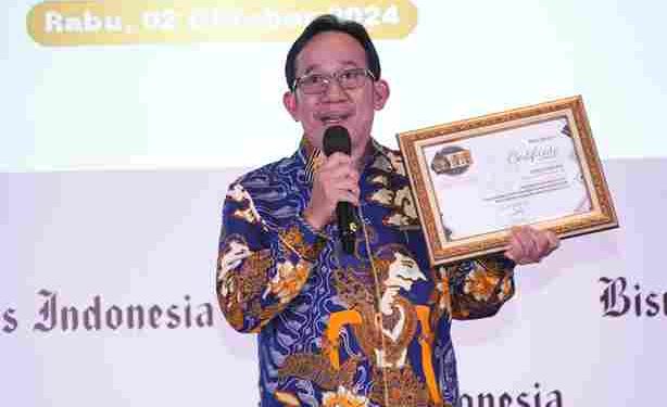 Bukit Asam (PTBA) Sukses Raih Tiga Penghargaan di Ajang Top BUMN Awards 2024
