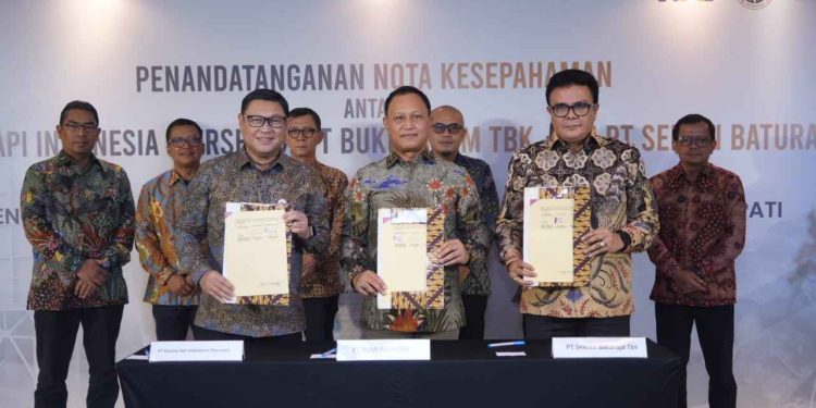 Tingkatkan Kapasitas Bongkar Batu Bara Area Kertapati, Bukit Asam Sinergi dengan KAI dan Semen Baturaja