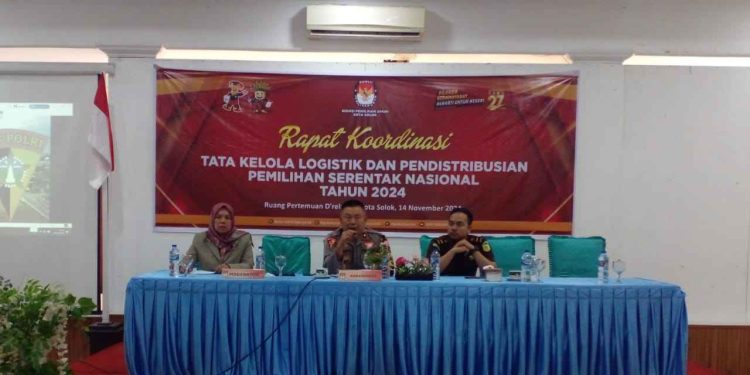 KPU Kota Solok Laksanakan Rakor Tata Kelola Logistik dan Pendistribusian.