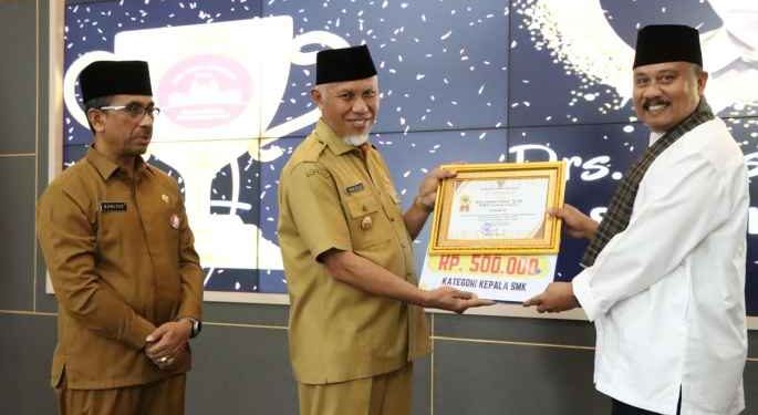 Husni Lahar, Kepala Sekolah Bergelimang Prestasi dari SMKN 1 Lembah Gumanti