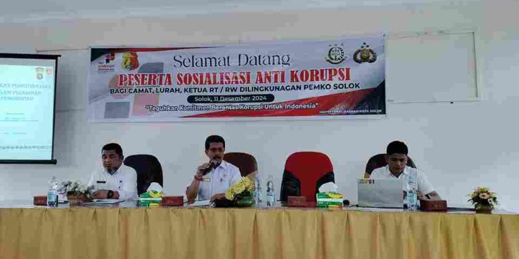 Asisten I Setda Kota Solok Hadiri Sosialisasi Anti Korupsi