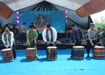 Semarak Karisma Event Nusantara Festival 5 Danau di Mulai