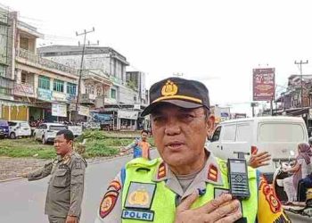 Arus Lalu Lintas Jalan Palembang Jambi Kabupaten Banyuasin Terpantau Ramai Dan Lancar