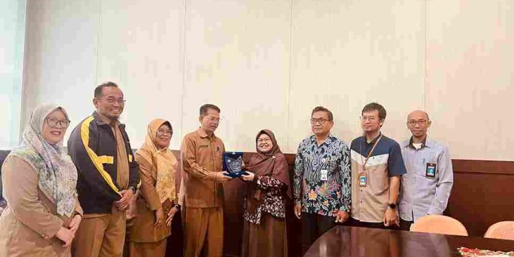 Pemkab Solok Peroleh Apresiasi dan Penghargaan Dari KPPN Solok