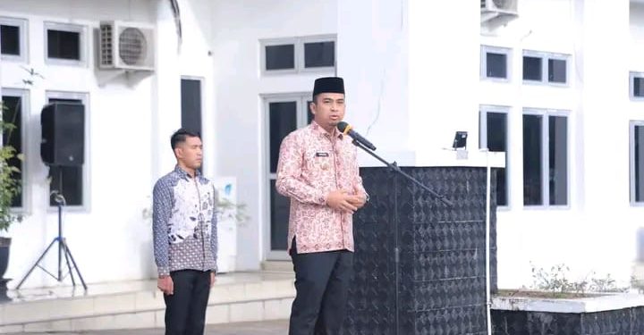 Wawako Solok Pimpin Apel Perdana Awal Tahun 2025″Biduak Lalu Kiambang Batauik”