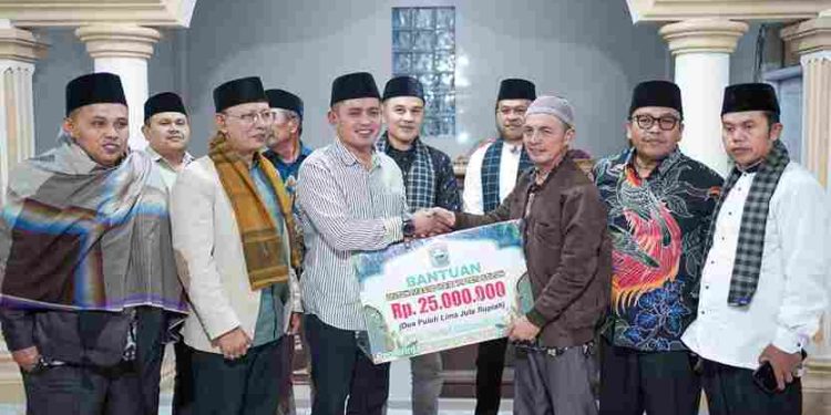 Bupati Solok : Pemerintah Daerah Buka Kesempatan Seluas-luasnya Bagi Investor Lokal maupun Perantau untuk Berkontribusi dalam Pembangunan