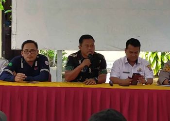 PULUHAN WARAGA RIMBA ASAM KELUHKAN BANJIR YANG MELANDA RUMAH DAN KEBUN