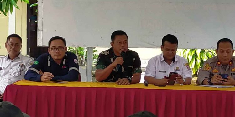 PULUHAN WARAGA RIMBA ASAM KELUHKAN BANJIR YANG MELANDA RUMAH DAN KEBUN