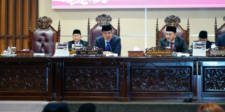 DPRD Sumsel Dengarkan Jawaban WagubTerkait Pandangan Fraksi-Fraksi, Soal Raperda APBD 2024