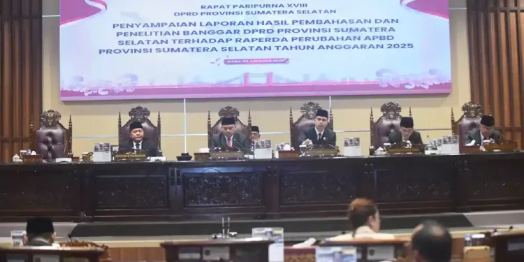 DPRD Sumsel Rapat Paripurna XVIII Sahkan Raperda Perubahan APBD TA-2025