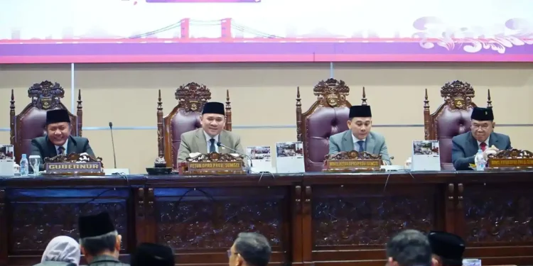 DPRD Sumsel, Dengarkan Penjelasan Tentang Raperda Perubahan Tahun 2025