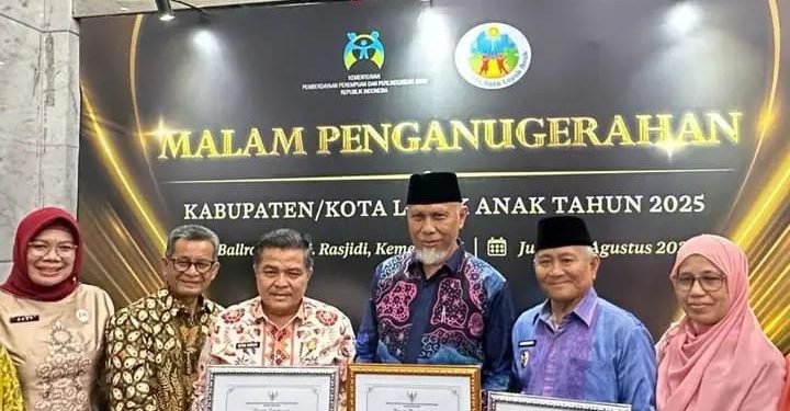 Kota Solok Raih Penghargaan Kabupaten/Kota Layak Anak Kategori Nindya Tahun 2025
