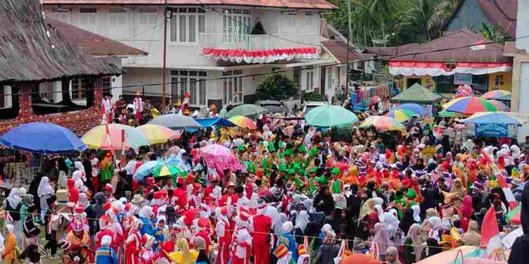 Pawai Alegoris menutup kemeriahan HUT RI ke 80 di tingkat Nagari Sulit Air