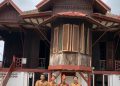 Pemuda Berprestasi Sumsel Rama Doni Dukung Pelestarian Rumah Adat Bari Pesirah Pangkalan Balai