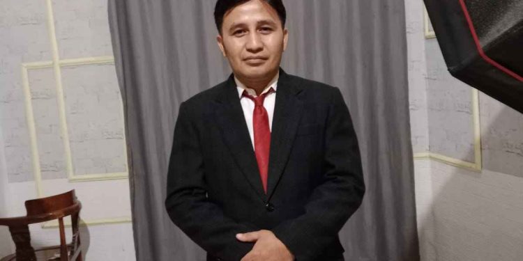 Malin Adat: Payung di Saat Panas, Dingin Ketika Hujan